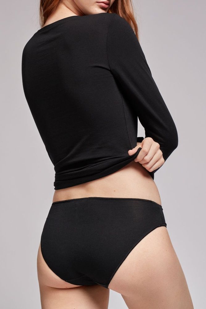 Футболка з довгим рукавом жіноча Gisela 129P1, Black (чорний), L