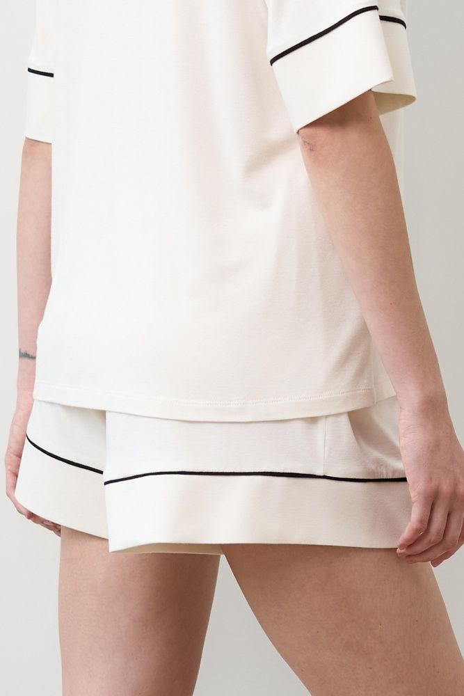 Жіночі шорти Effetto 02115/2IM, ivory (айворі), 3XL