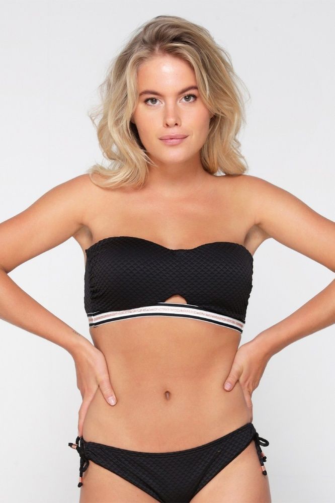 Бюстгальтер-бандо купальний з формованою чашкою LingaDore 6109BB, Black (чорний), S