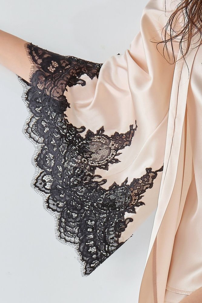 Шовковий жіночий халат Effetto 04101SLIM, Pearl/black (перламутровий-чорний), 3XL