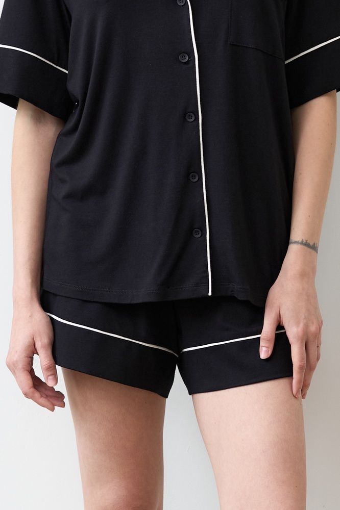 Жіночі шорти Effetto 02115/2P, Black (чорний), 3XL